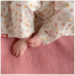 Prénatal baby pyjama Bloem